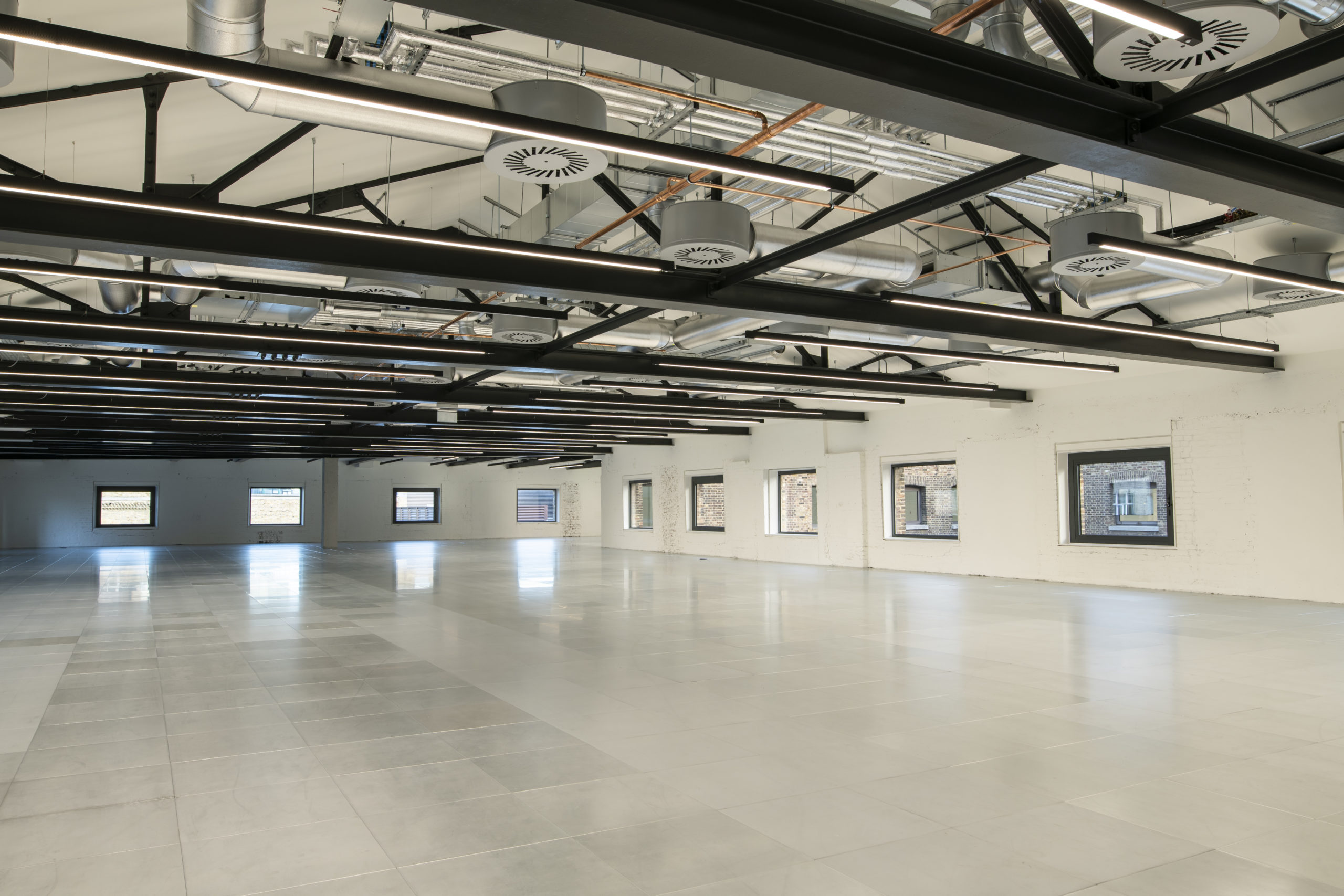 AD-Mechanical_Devonshire-Sq_01-scaled