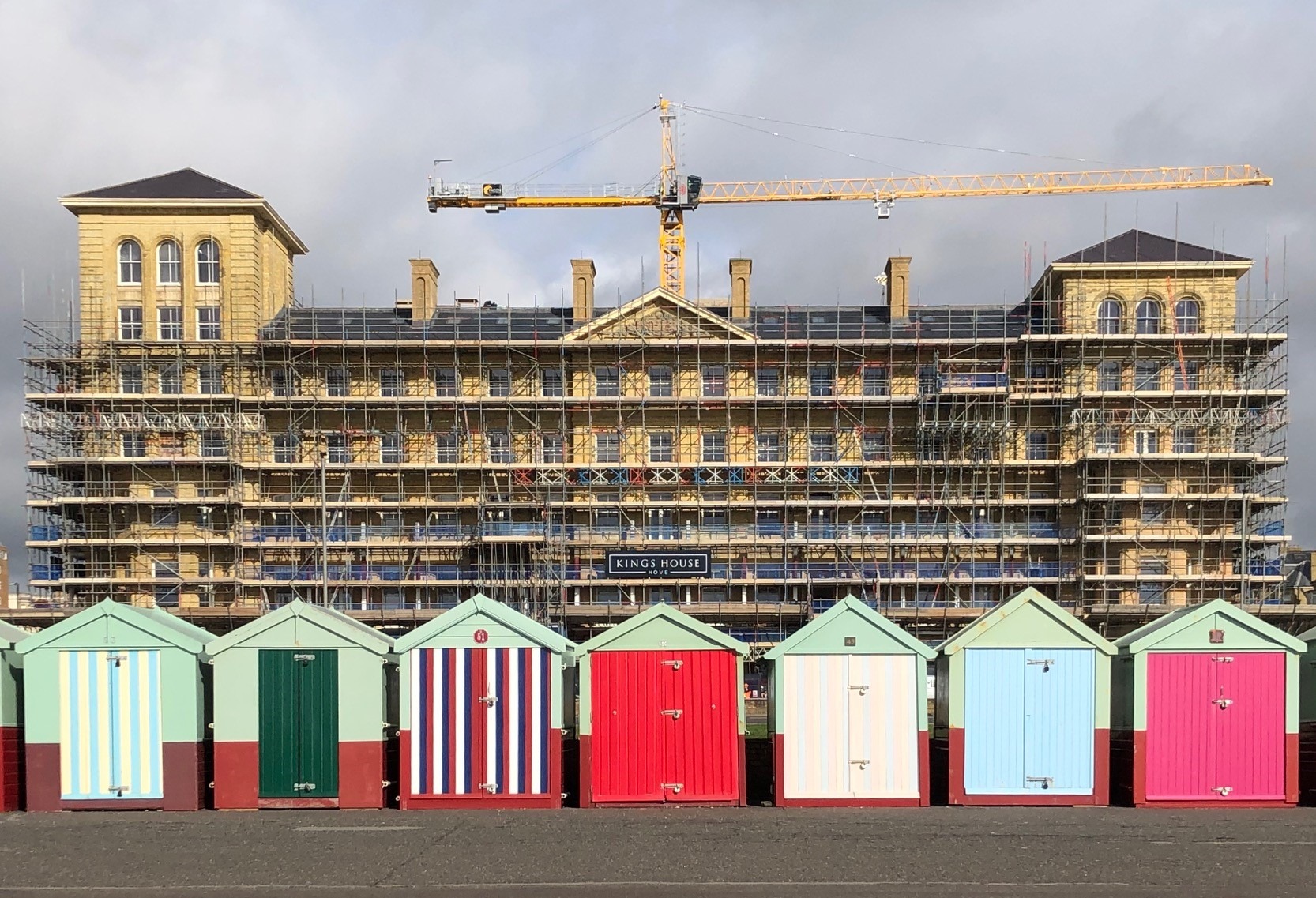 Kings-House-Exterior-Beach-Hut